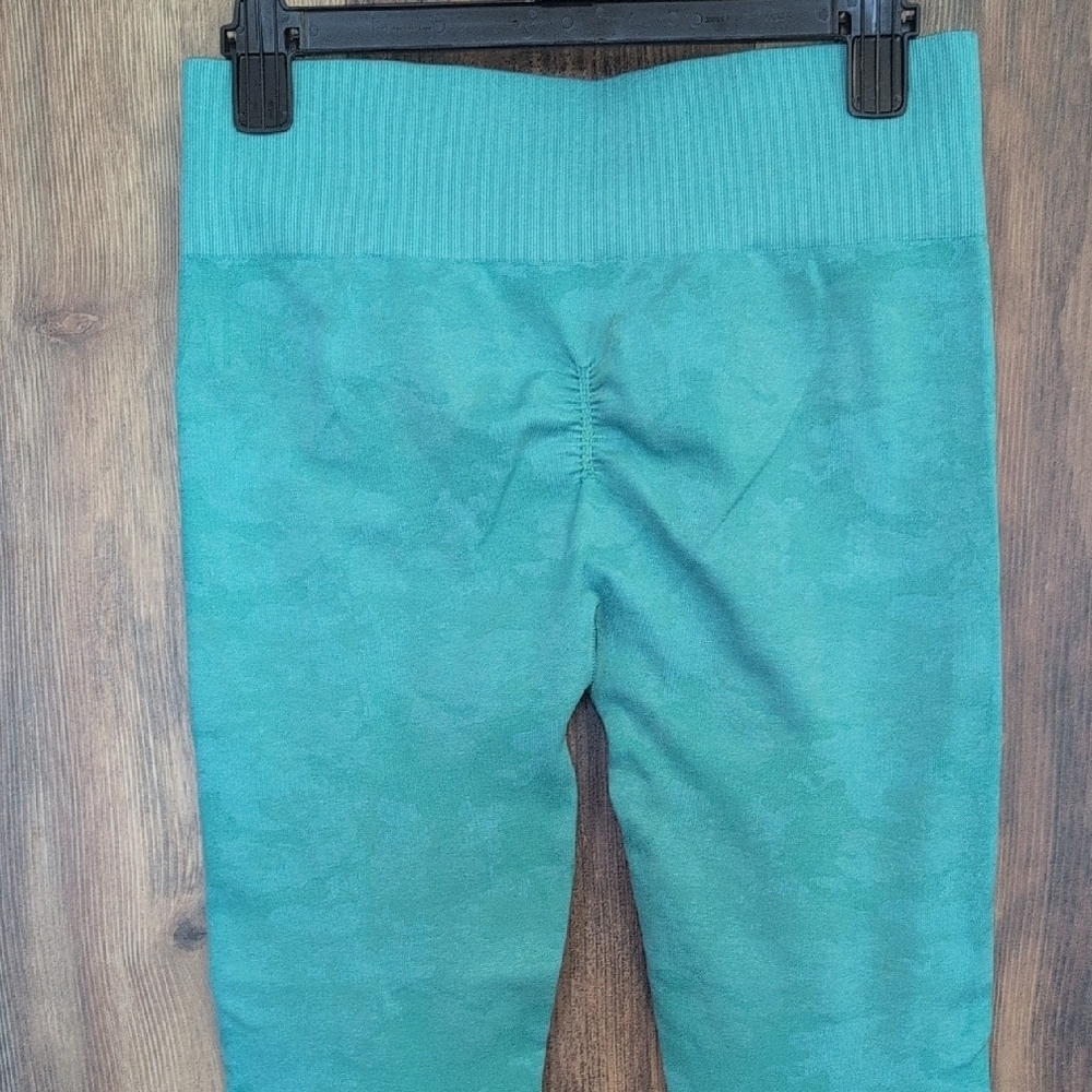 Gymshark Seamless Defined Aqua Blue Leggings L                            E126